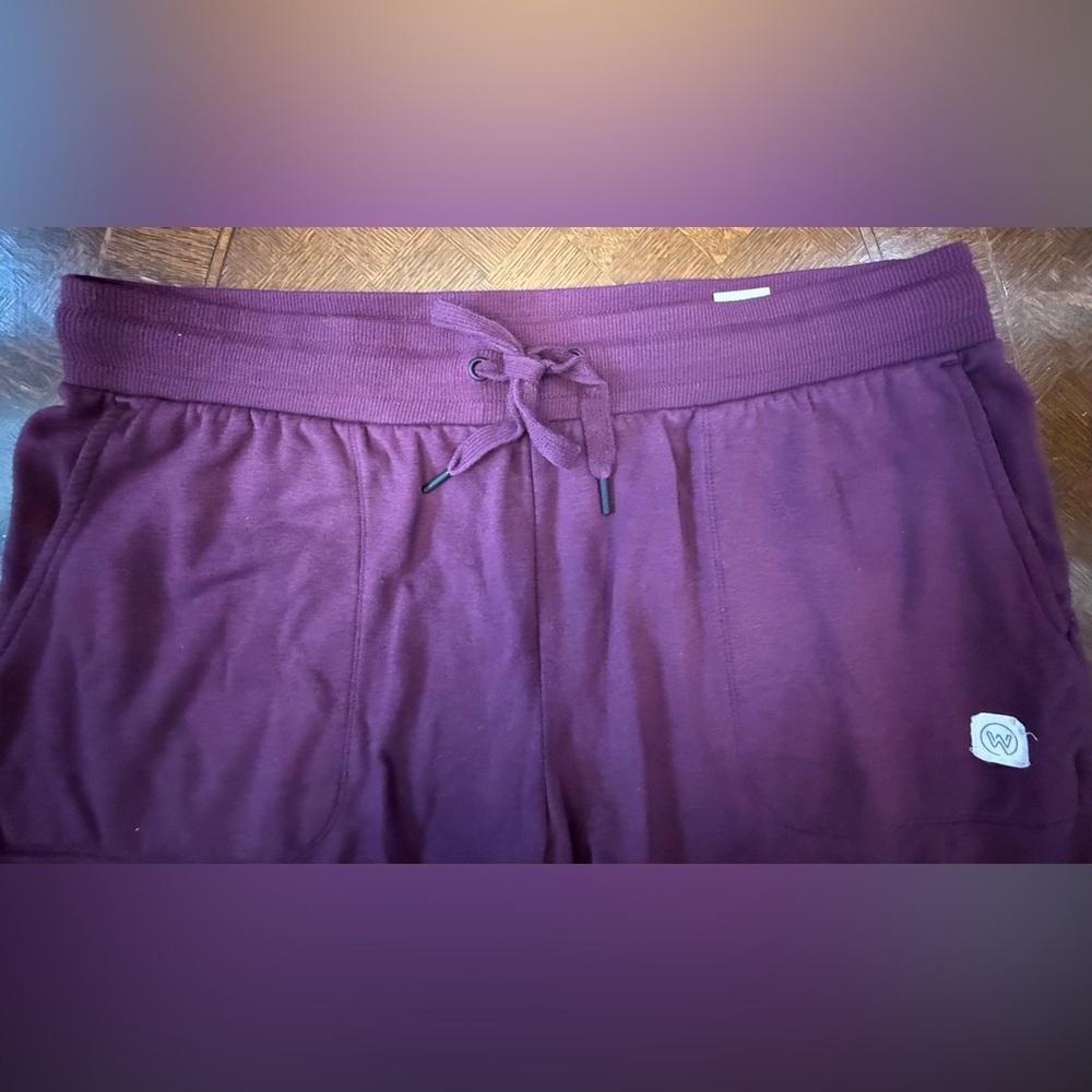 We Wander Purple Capri Sweatpants - Picture 3 of 6